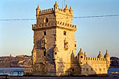 Lisbona. La torre di Belem (Torre di St Maria). 